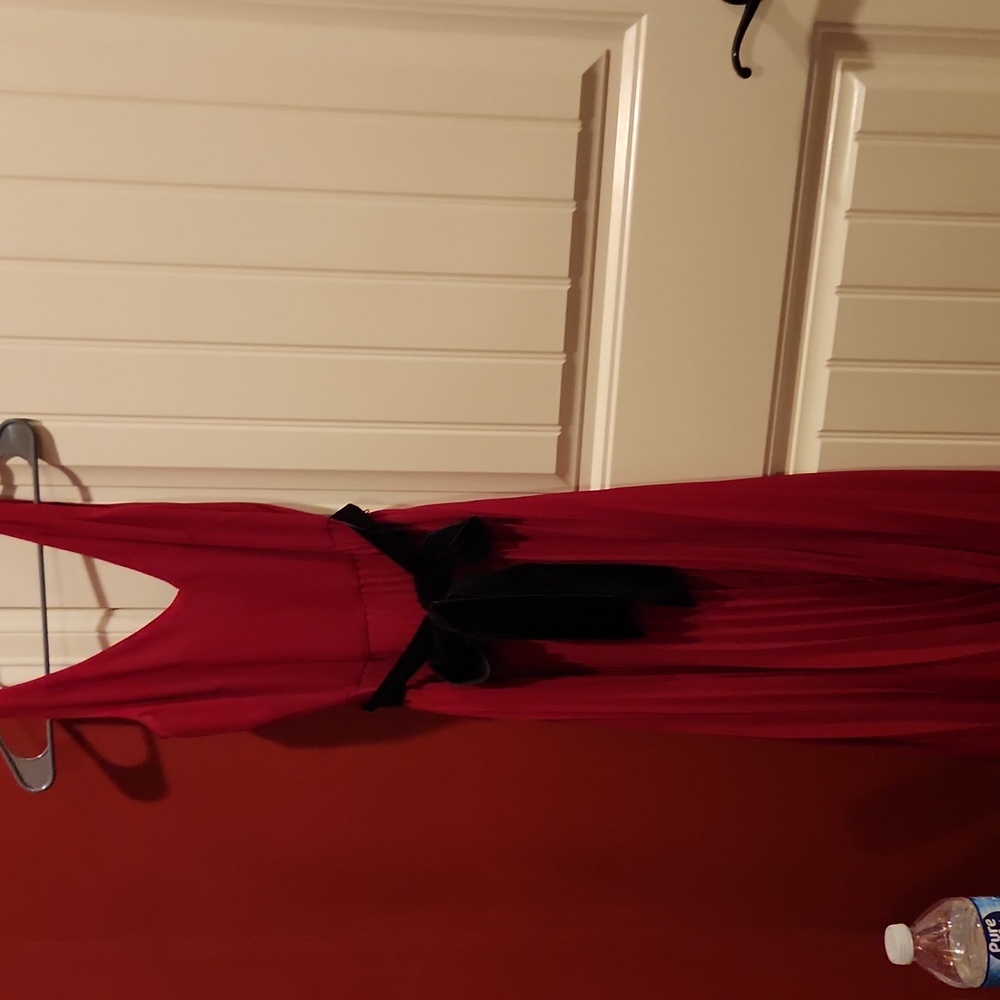Dress white house blk market red